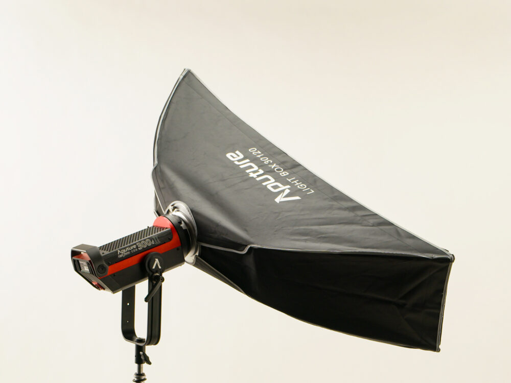 Aputure Light Box 30×120 Rectangular Strip Softbox 30120-aputure-india-tiyana