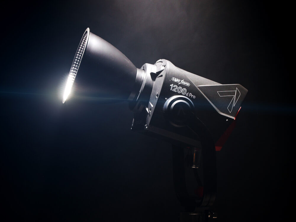 Aputure-LS-1200D-Pro