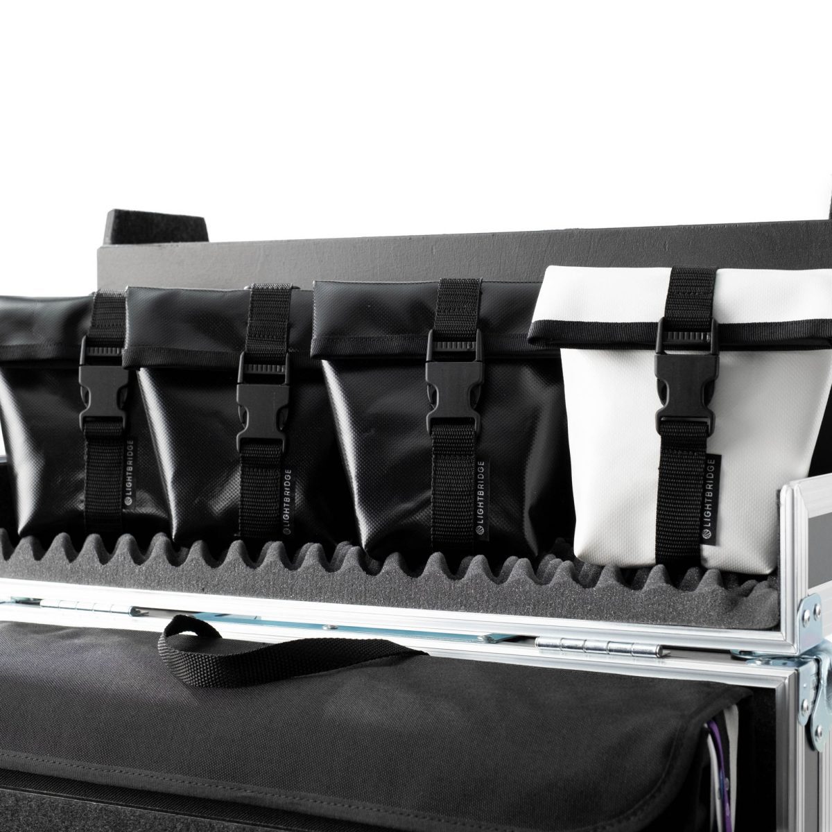 The-LightBridge-C-Drive-Kit-with-Flight-Case-india-tiyana